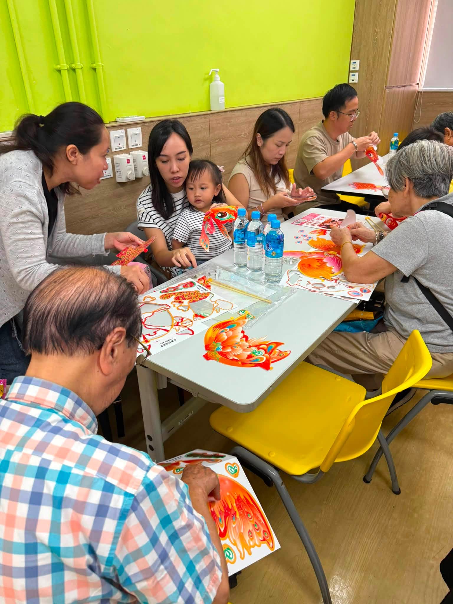 金秋送暖‧長幼共融同樂日」活動照片13